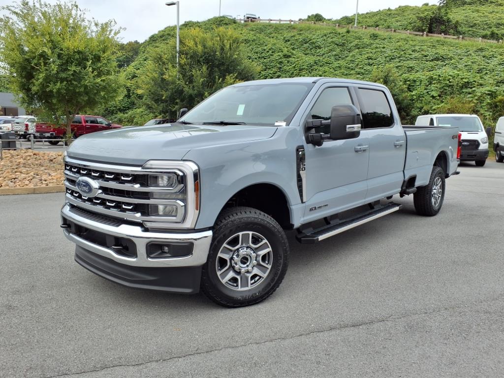 2026 Ford F-250 XL photo 2