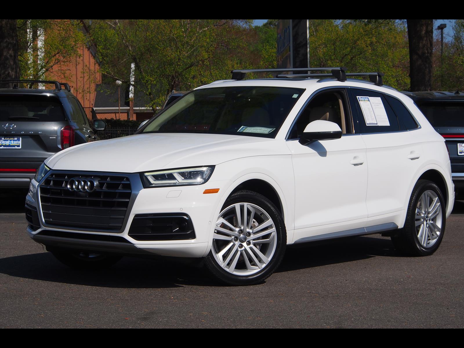 Ibis White (t9) 2019 Audi Q5 quattro Prestige 45 TFSI SUV / Crossover All-Wheel Drive 7-Speed Automatic