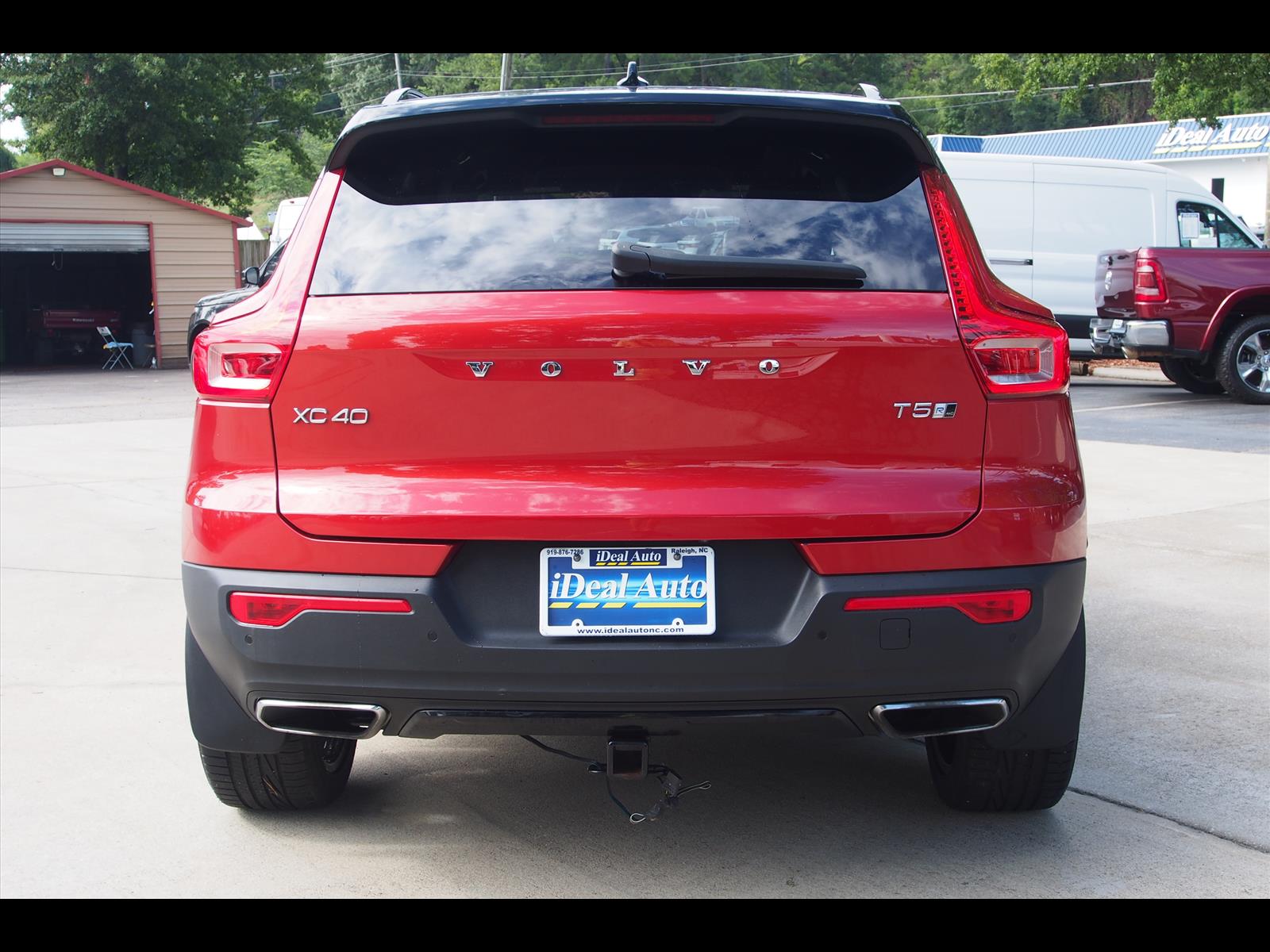 View vehicle photo 4