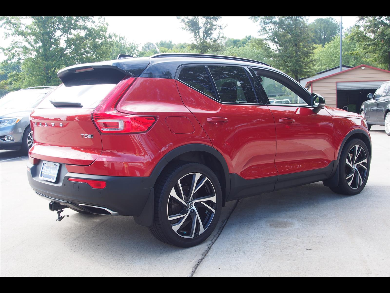 View vehicle photo 5