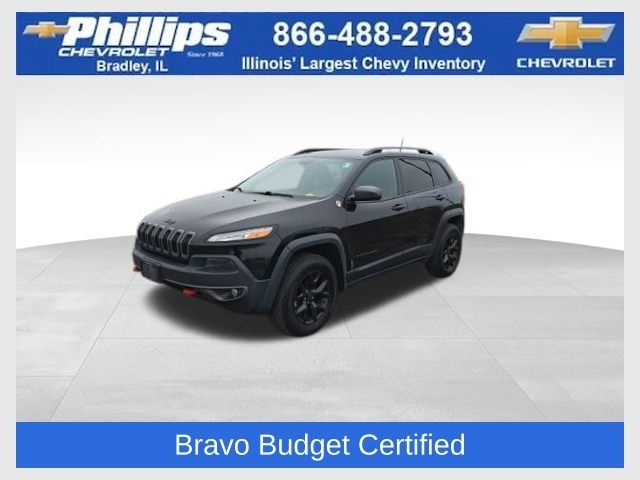 Diamond Black Crystal Pearlcoat 2017 Jeep Cherokee Trailhawk 4WD SUV / Crossover Four-Wheel Drive 9-Speed Automatic