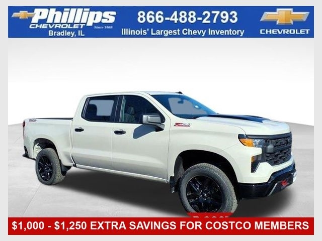 White Sands 2026 Chevrolet Silverado 1500 Custom Trail Boss Crew Cab 4WD Pickup Truck Four-Wheel Drive Automatic