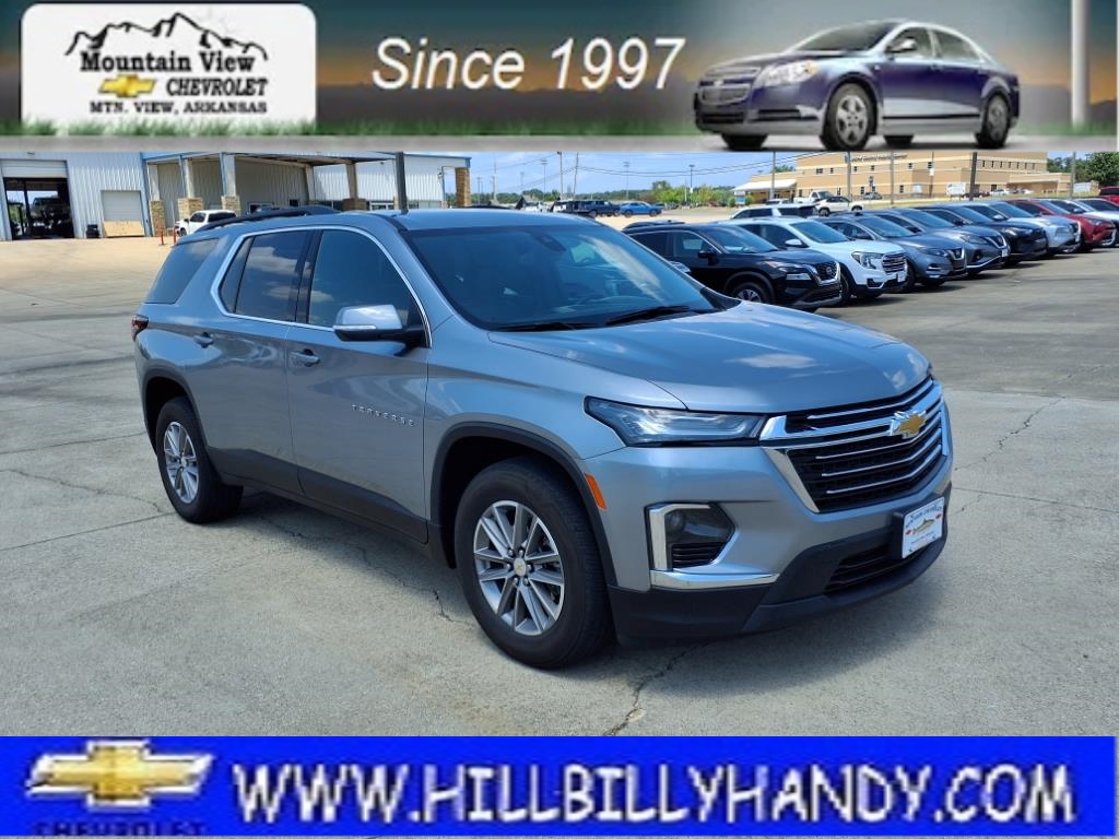 2023 Chevrolet Traverse LT Cloth