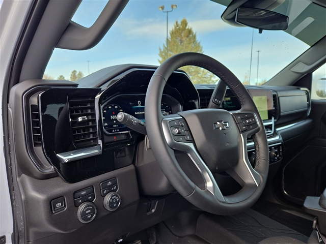 https://cdn.getauto.com/photos/6/244546/10c/3GCPDEEKXRG377583-10c.jpg