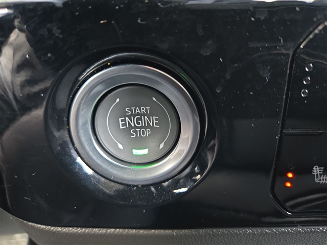 https://cdn.getauto.com/photos/6/244546/17c/3GCPDEEKXRG377583-17c.jpg