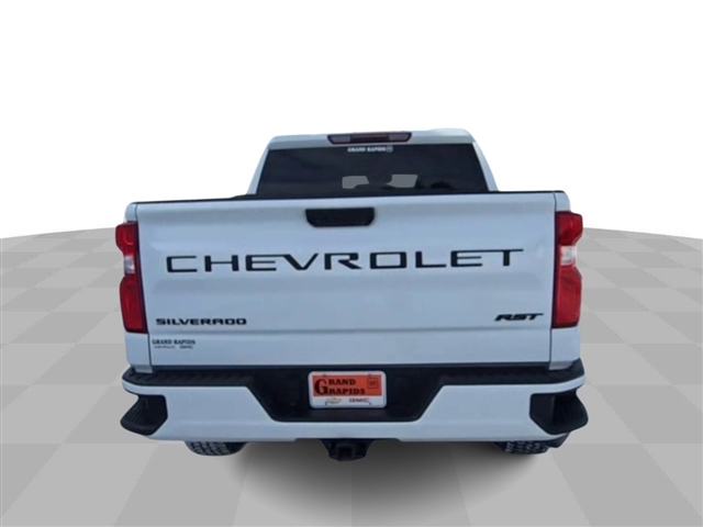 https://cdn.getauto.com/photos/6/244546/7c/3GCPDEEKXRG377583-7c.jpg