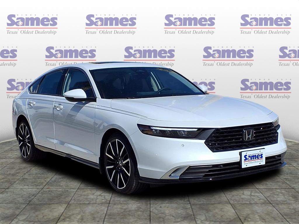 2025 Honda Accord Hybrid Touring