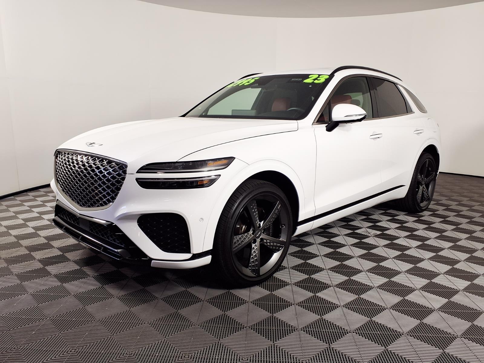 2023 Genesis GV70 2.5T Standard