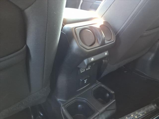 2020 Jeep Wrangler Unlimited Sahara:1048U