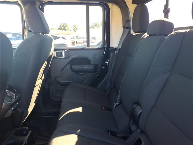 2023 Jeep Gladiator Sport S:1330U