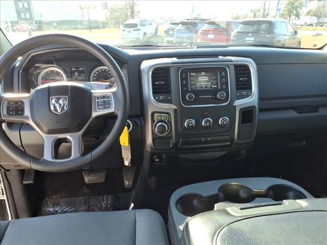 2022 RAM 1500 Classic SLT:1083U