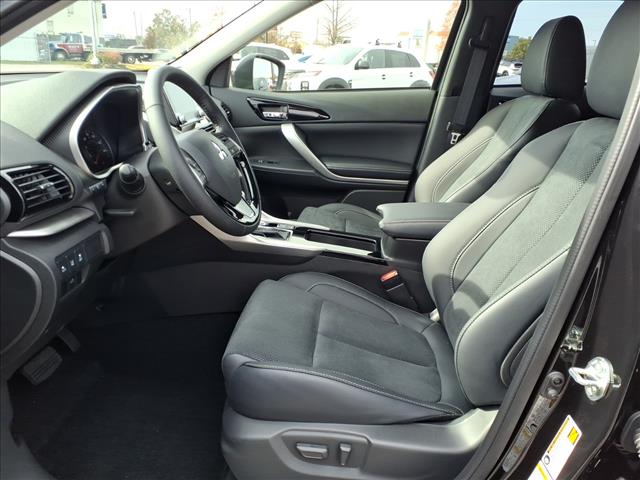 2026 Mitsubishi Eclipse Cross SE:2203M