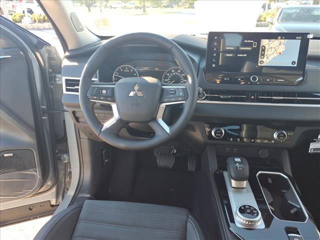 2026 Mitsubishi Outlander SE:1080N