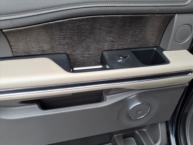 2021 Ford Expedition Limited:1047U