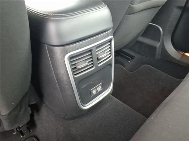 2023 Dodge Charger SXT:1041U