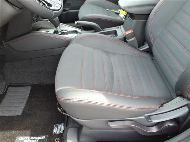 2026 Mitsubishi Outlander Sport SE:1055N