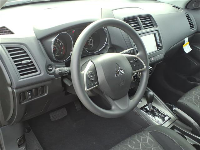 2025 Mitsubishi Outlander Sport ES:2200M