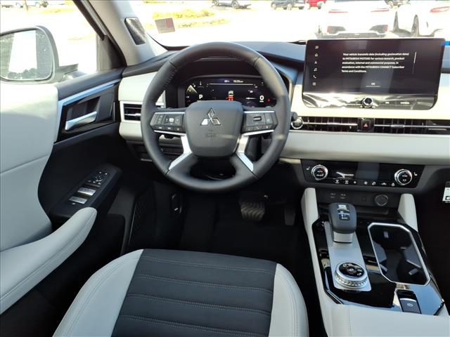 2026 Mitsubishi Outlander SE:1031N