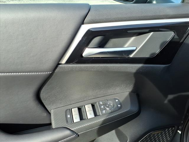 2026 Mitsubishi Outlander SE:1029N