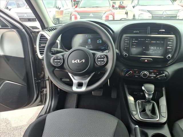 2025 Kia Soul LX:1177U