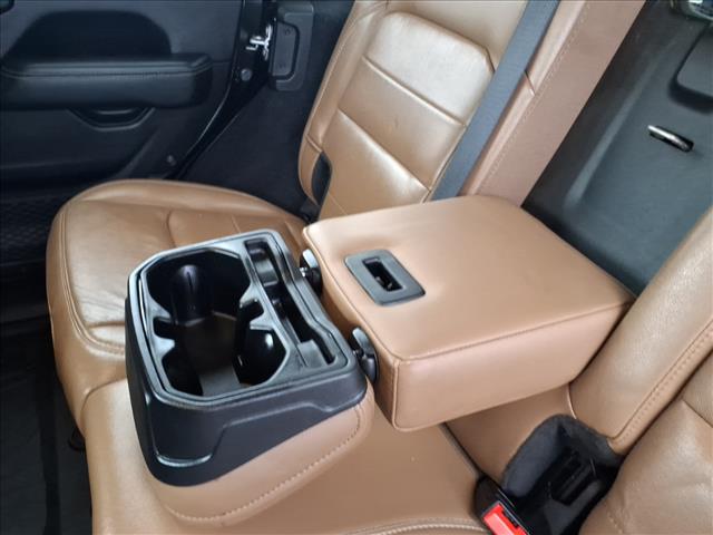 2020 Jeep Wrangler Unlimited Sahara:1035U