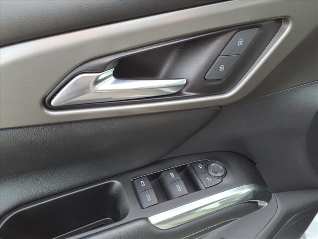 2024 Chevrolet Traverse FWD LT:1029U