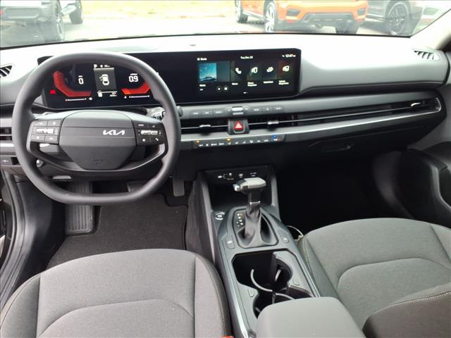 2025 Kia K4 LX:10905UA