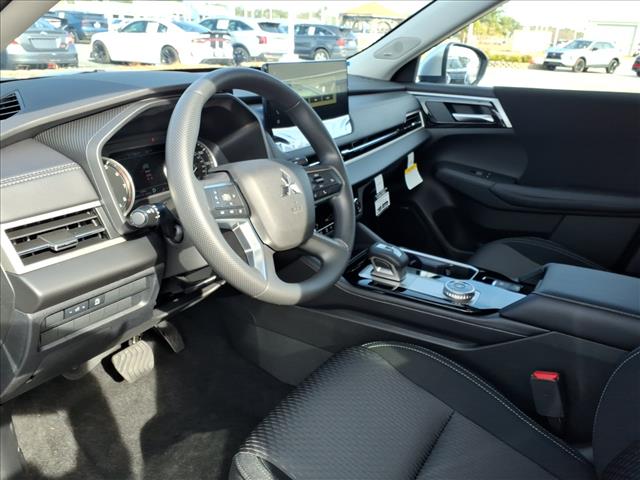 2026 Mitsubishi Outlander ES:1024N