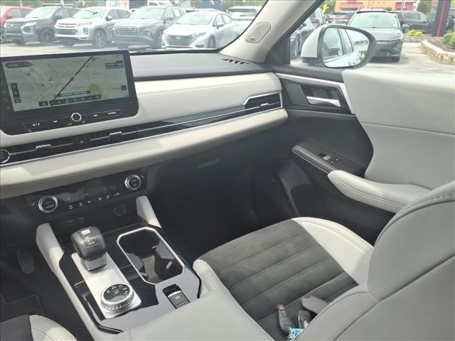 2025 Mitsubishi Outlander SE:1167U