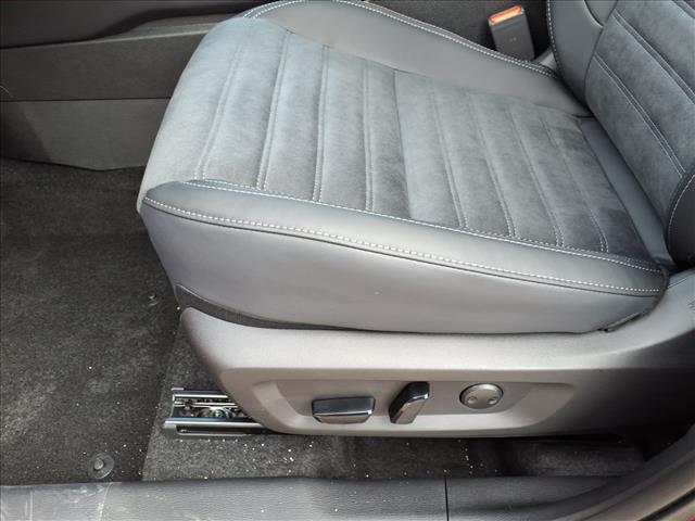 2026 Mitsubishi Outlander SE:1038N