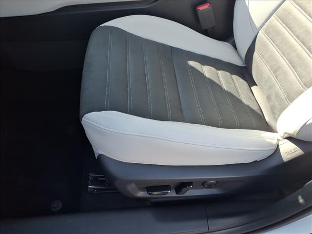 2026 Mitsubishi Outlander SE:1018N