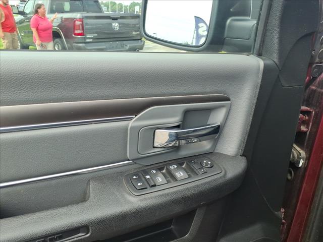2024 RAM 1500 Classic SLT:1212U