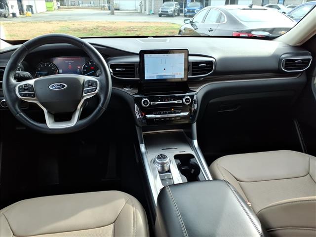 2022 Ford Explorer Limited:1026U