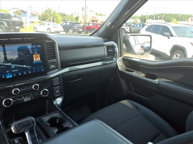 2022 Ford F-150 XLT:1220U