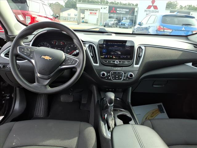 2024 Chevrolet Malibu LT:1030U