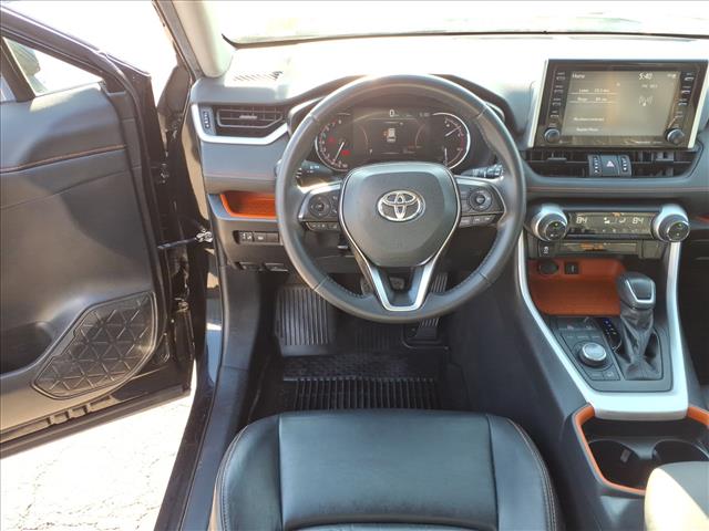 2021 Toyota RAV4 Adventure:1077U