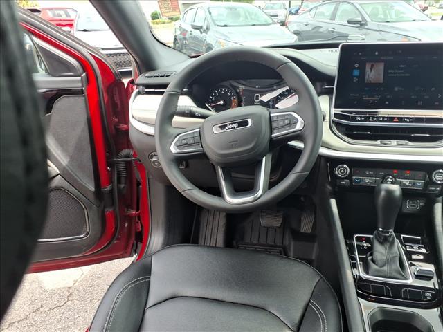 2025 Jeep Compass Limited:1231U