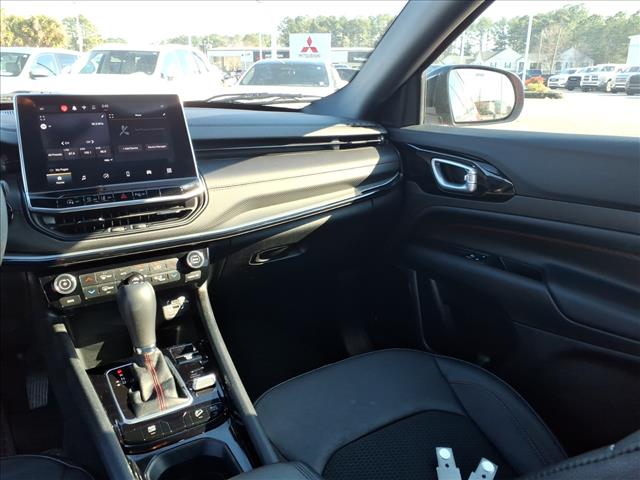 2024 Jeep Compass Trailhawk:1065U