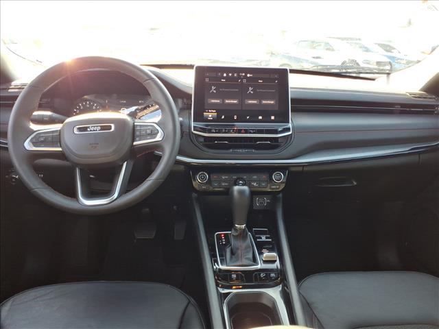 2024 Jeep Compass Trailhawk:1036U