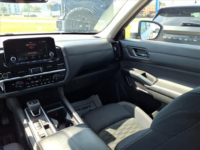 2024 Nissan Pathfinder SV:1136U