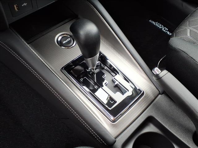 2025 Mitsubishi Outlander Sport ES:2200M