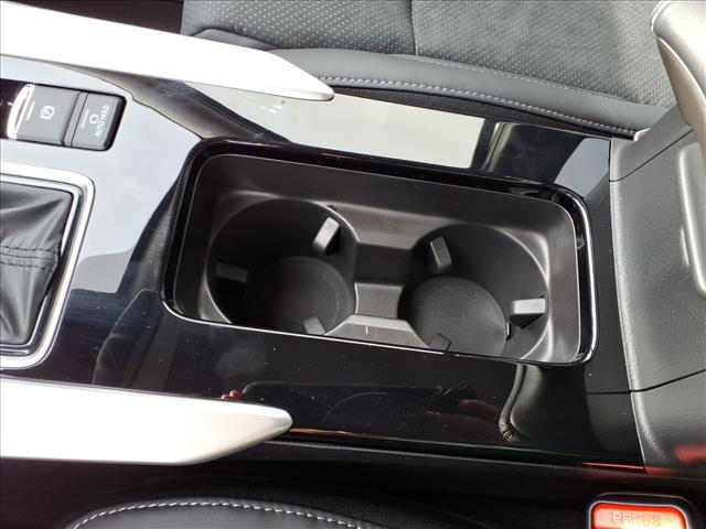 2026 Mitsubishi Eclipse Cross SE:2203M