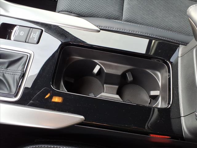 2025 Mitsubishi Eclipse Cross Black Edition:2176M