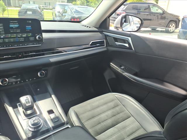 2024 Mitsubishi Outlander SE:1171U