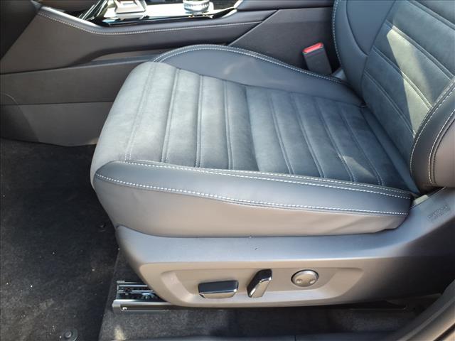 2026 Mitsubishi Outlander SE:1034N