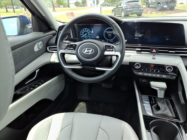 2025 Hyundai ELANTRA Hybrid Limited:1145U