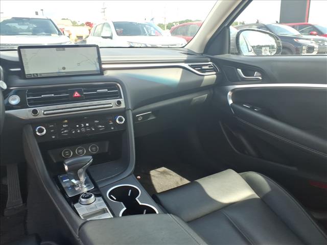 2025 Genesis G70 2.5T:1164U
