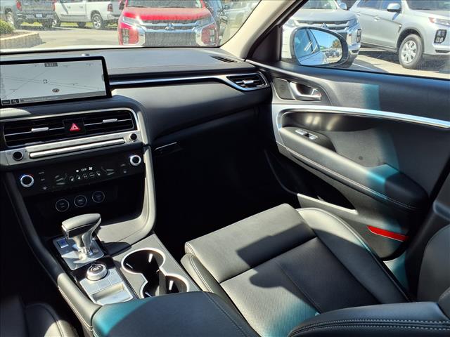 2025 Genesis G70 2.5T:1124U