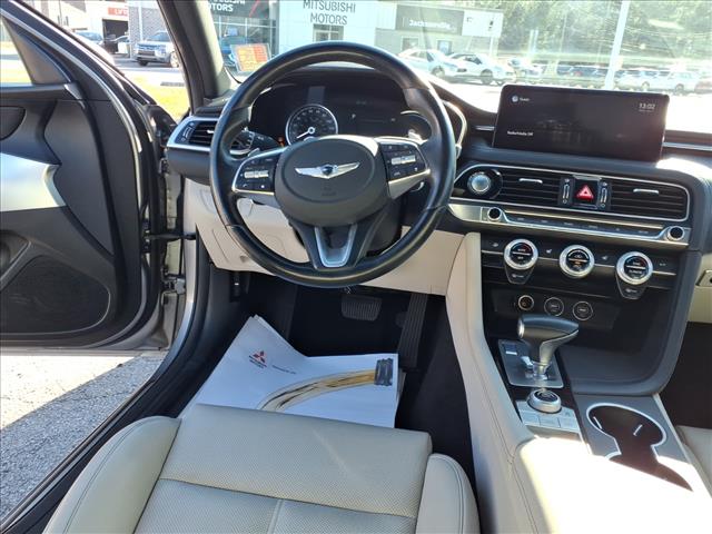 2022 Genesis G70 2.0T:1039U