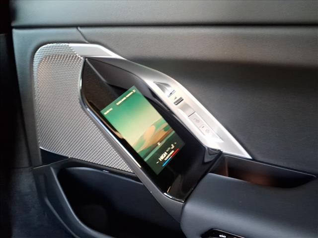 2024 BMW 7 Series 740i:1023U